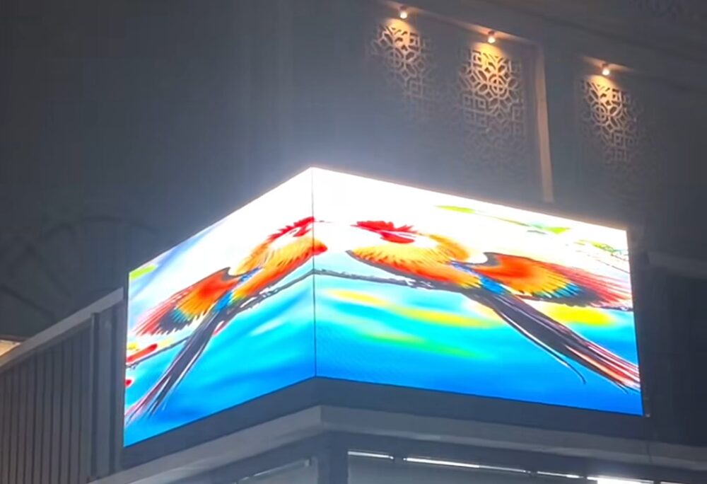 3D LED Wall: Corner LED display